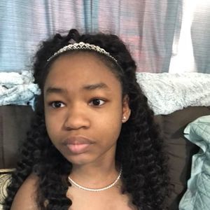 Meet your Posher, Maia